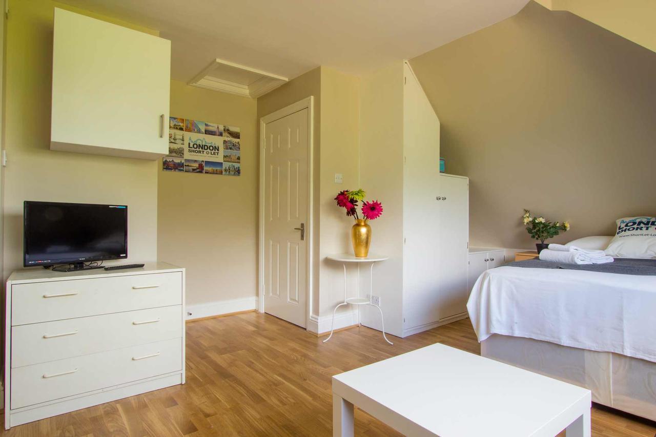 Exeter Apartments Лондон Екстер'єр фото